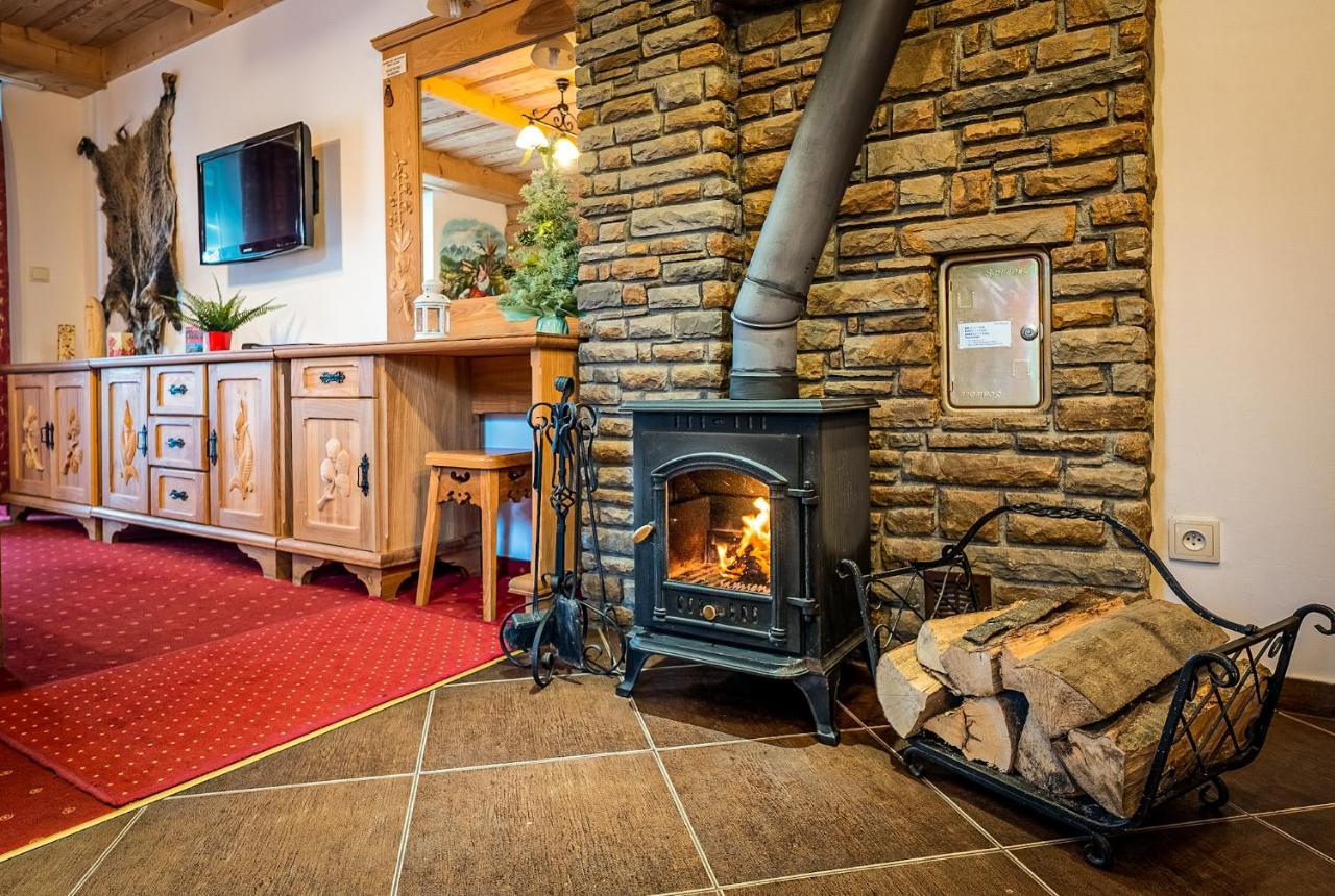 Apartamenty Z Widokiem Na Tatry Cztery Pory Roku Koscielisko Luaran gambar