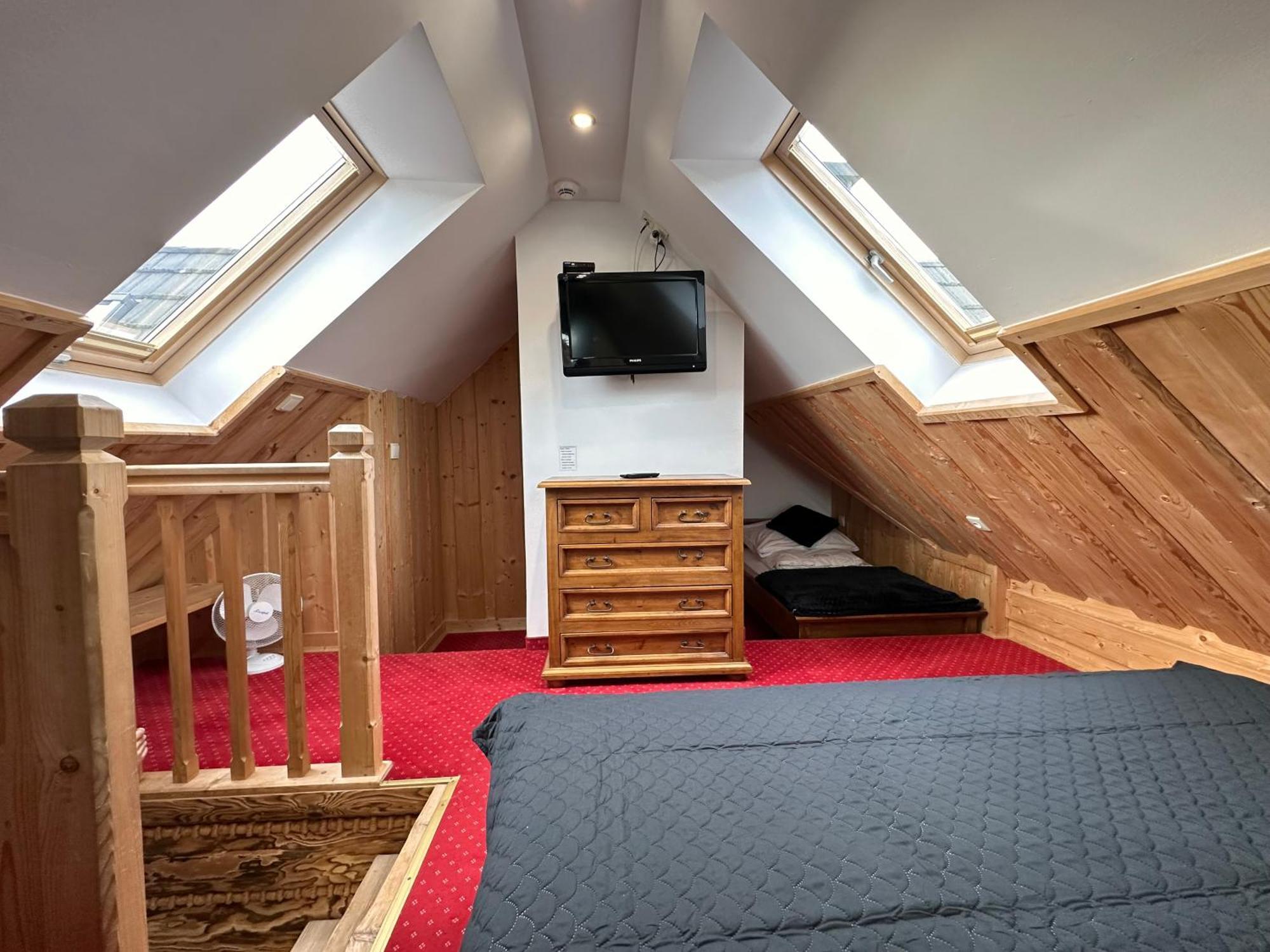 Apartamenty Z Widokiem Na Tatry Cztery Pory Roku Koscielisko Luaran gambar