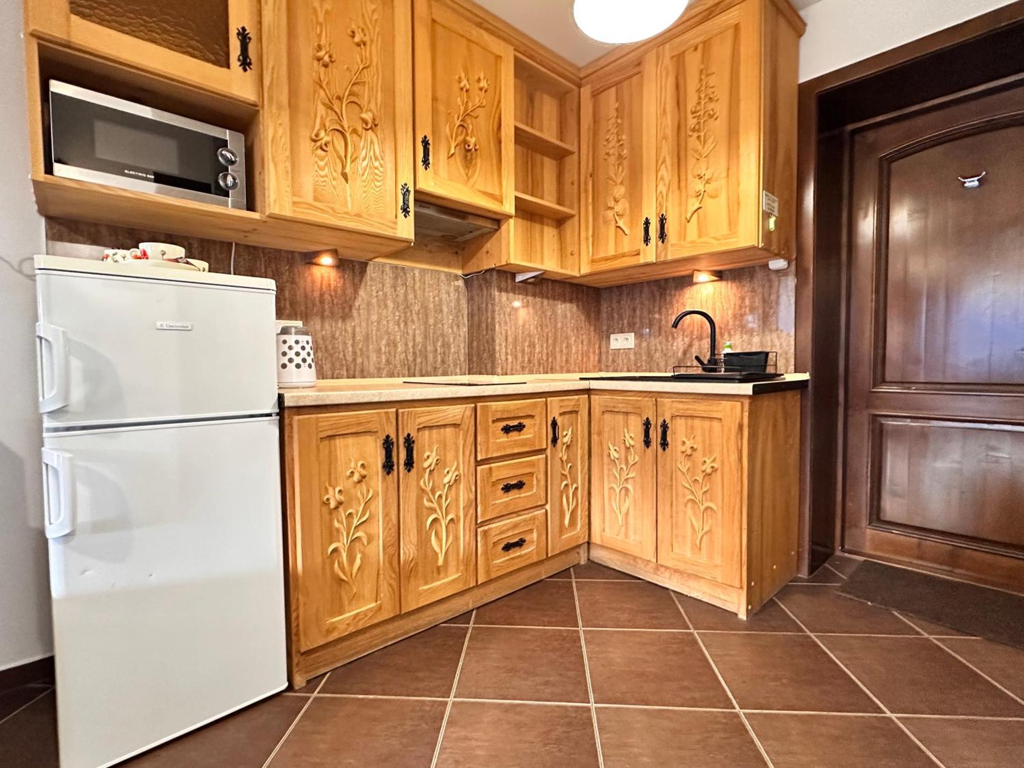 Apartamenty Z Widokiem Na Tatry Cztery Pory Roku Koscielisko Luaran gambar